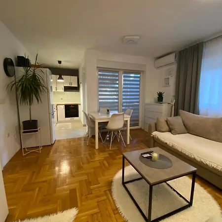 Apartment Miriam Zadar