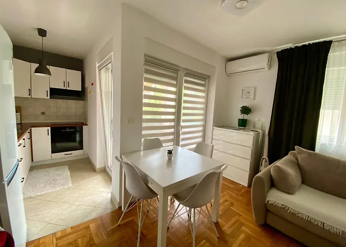 Апартаменты Miriam Задар